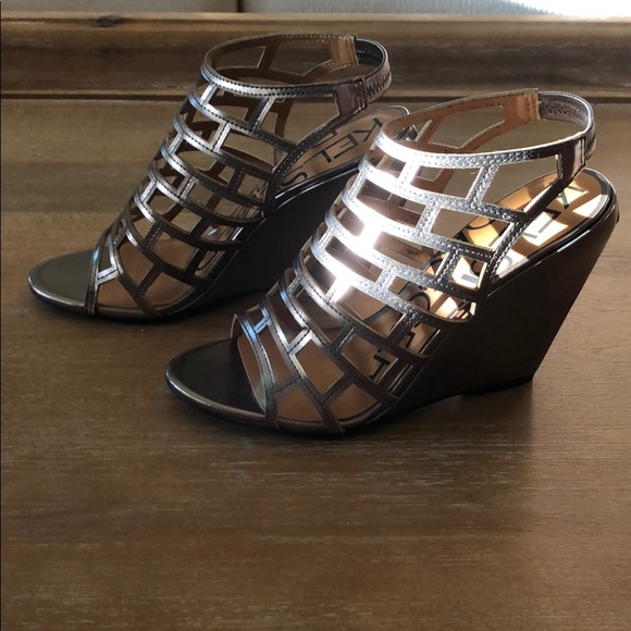 Kelsi Dagger Eris Wedge Sandals - Picture 3 of 7